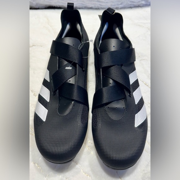 Adidas Indoor Cycling Shoes - GX6544 |
Men\'s 11 1/2 Women\'s 12 1/2Core BLK White main image 6